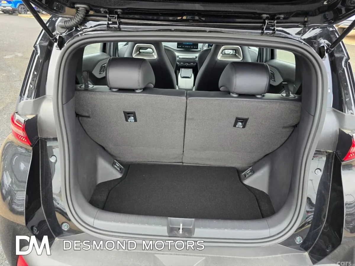 BYD DOLPHIN SURF Hatchback, Electric, 2025, Green