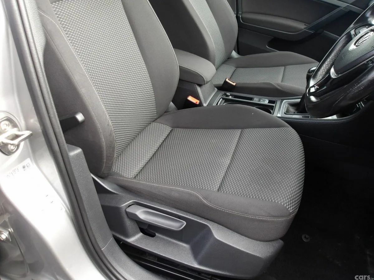 Volkswagen Golf Hatchback, Diesel, 2019, Grey
