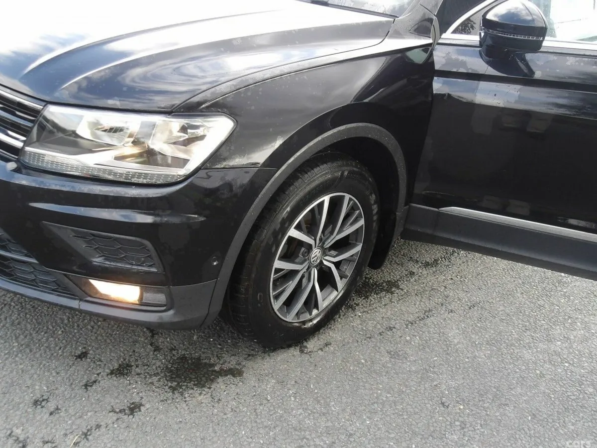 Volkswagen Tiguan SUV, Diesel, 2018, Black