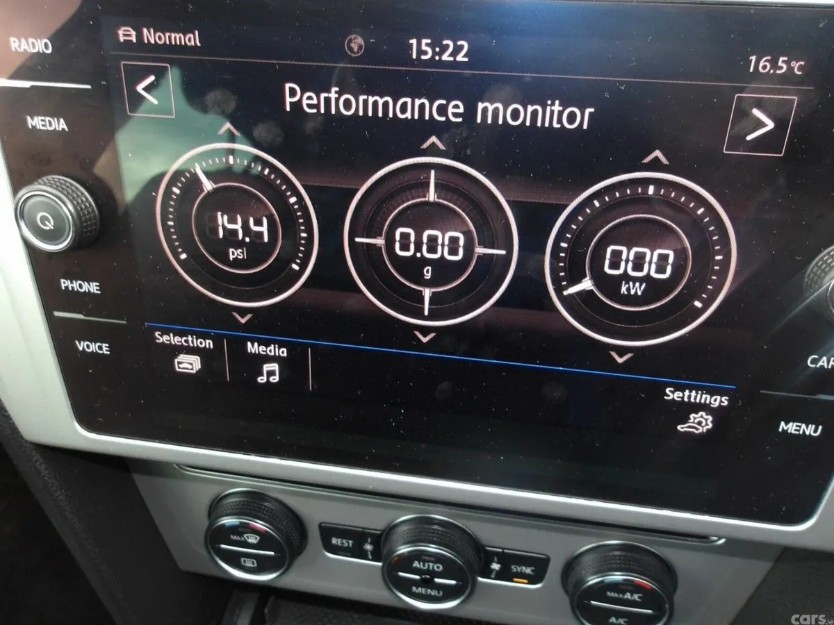 Volkswagen Passat Estate, Diesel, 2018, Grey
