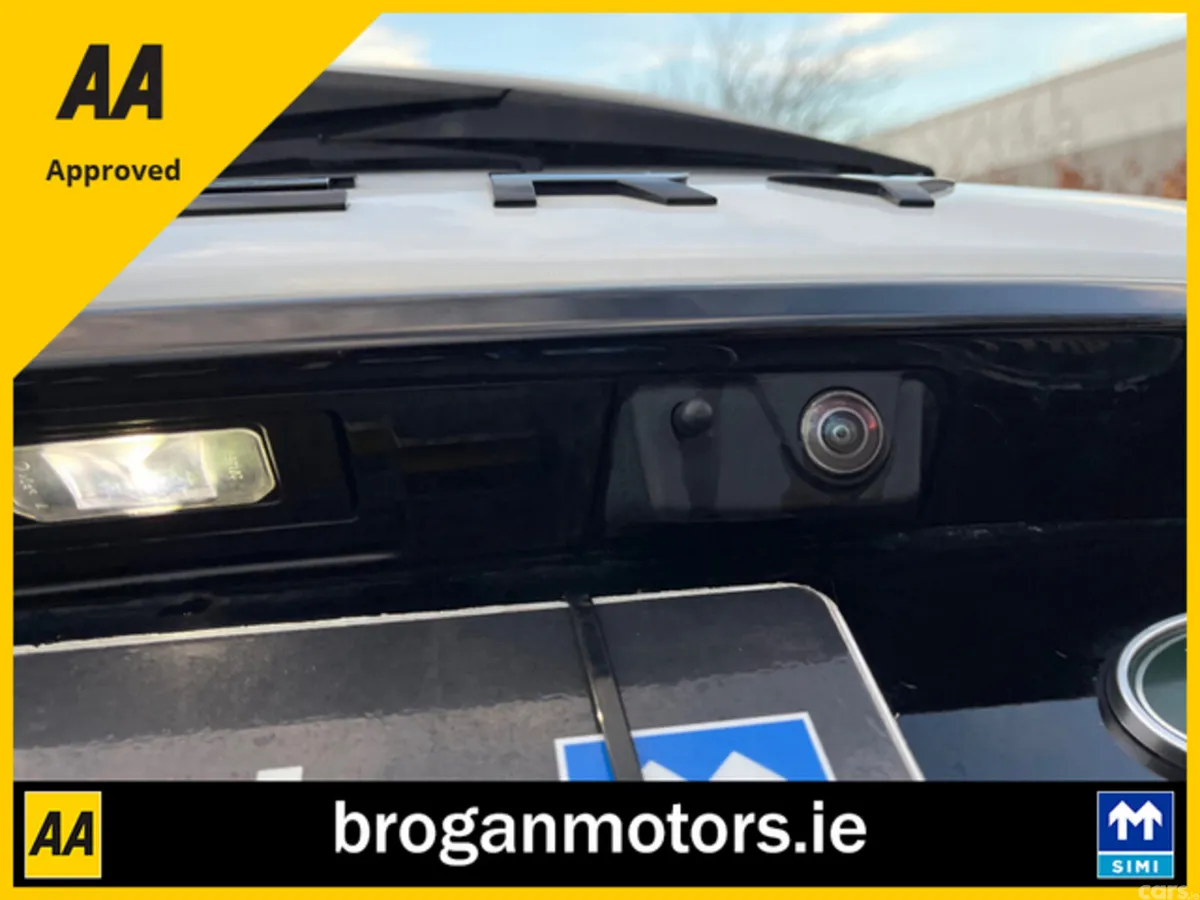 Land Rover Discovery Sport SUV, Petrol Plug-in Hybrid, 2021, White