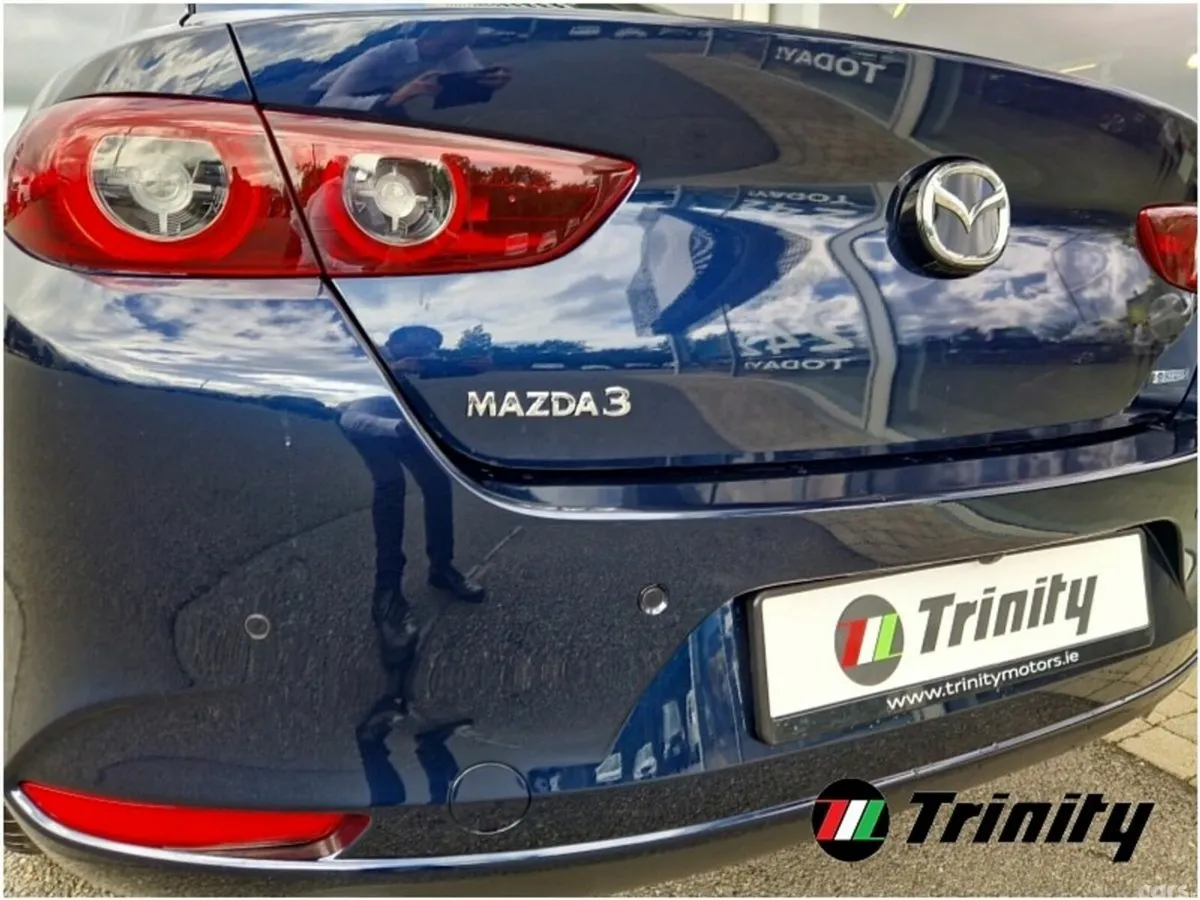 Mazda Mazda3 Saloon, Petrol, 2027, Blue