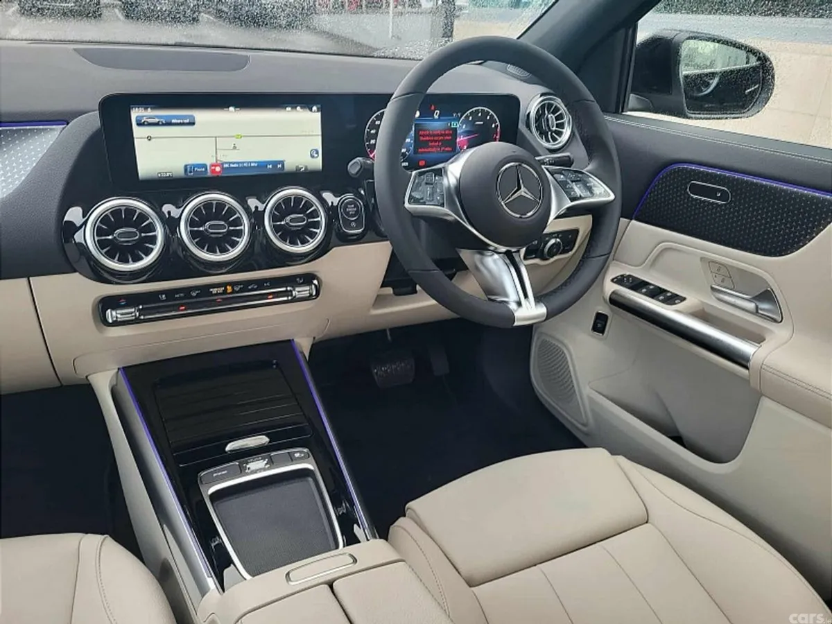 Mercedes-Benz GLA SUV, Petrol, 2027, Black