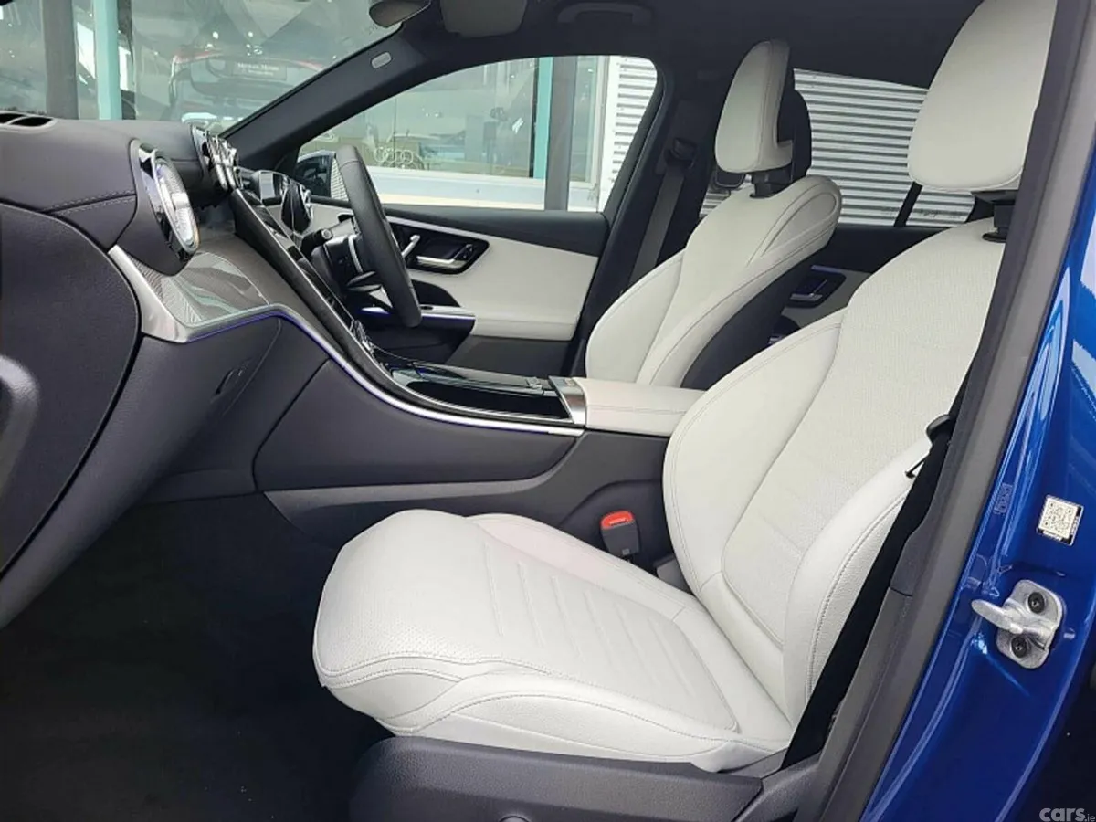 Mercedes-Benz GLC SUV, Diesel Hybrid, 2027, Blue