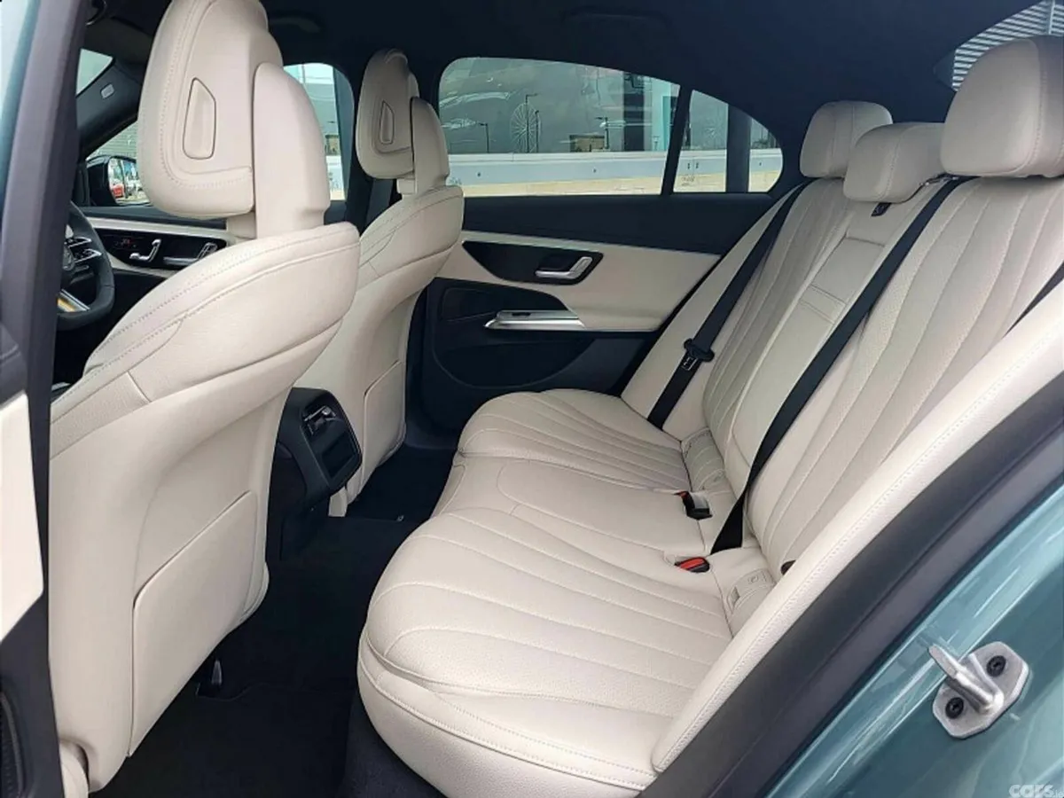 Mercedes-Benz E-Class Saloon, Diesel Plug-in Hybrid, 2027, Green