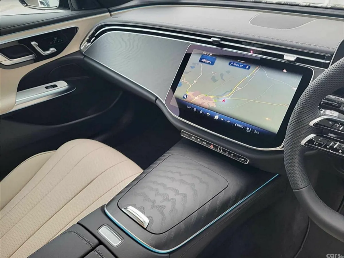 Mercedes-Benz E-Class Saloon, Diesel Plug-in Hybrid, 2027, Green