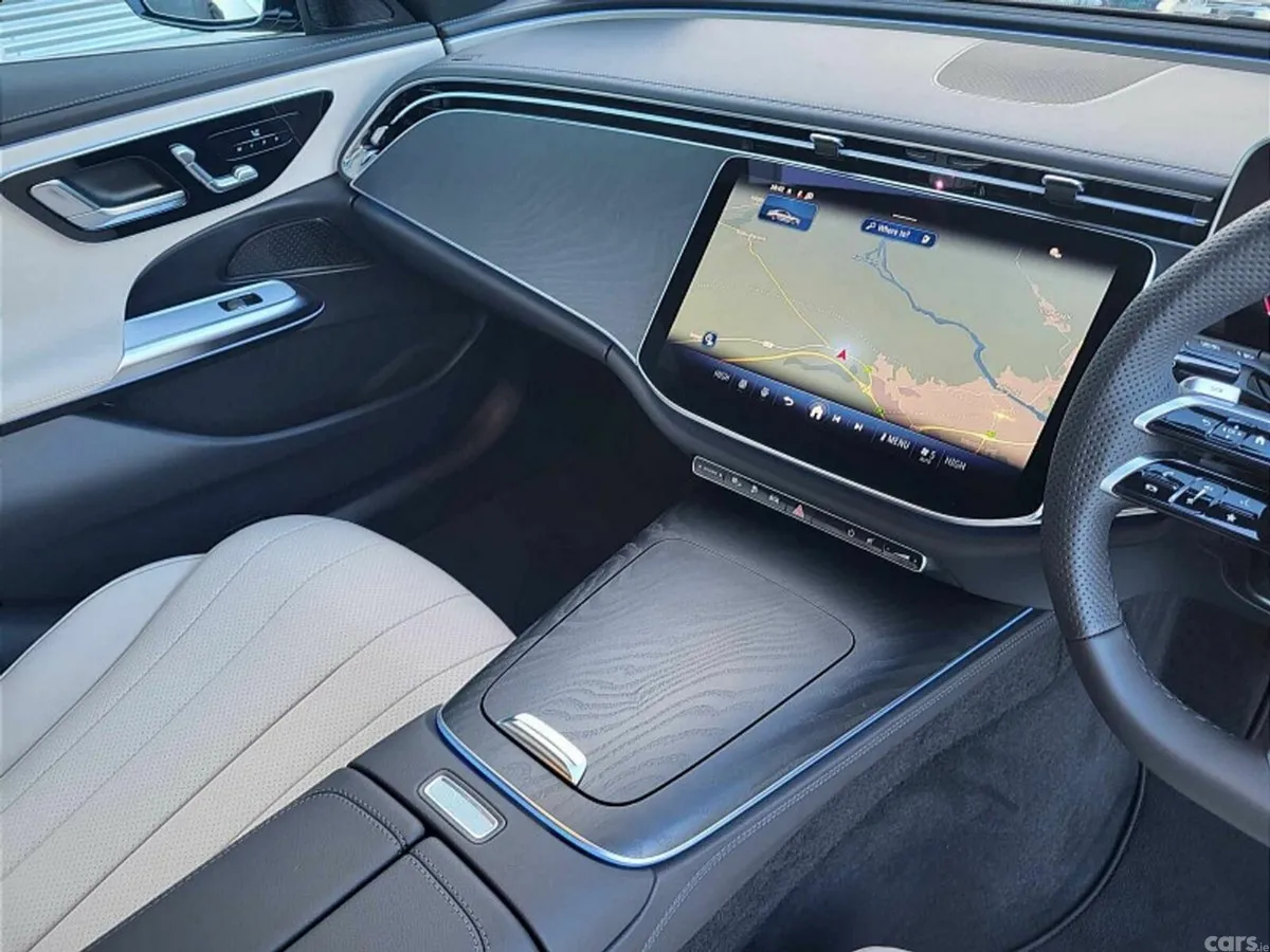 Mercedes-Benz E-Class Saloon, Diesel Plug-in Hybrid, 2027, Blue