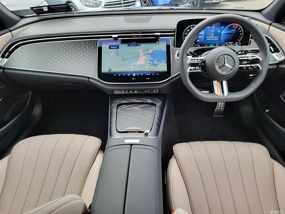 Mercedes-Benz E-Class Saloon, Diesel Plug-in Hybrid, 2027, Blue