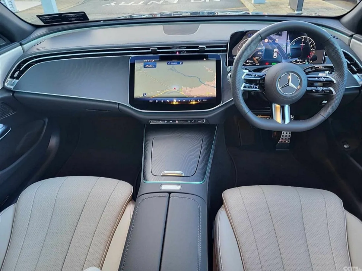 Mercedes-Benz E-Class Saloon, Diesel Plug-in Hybrid, 2027, Blue