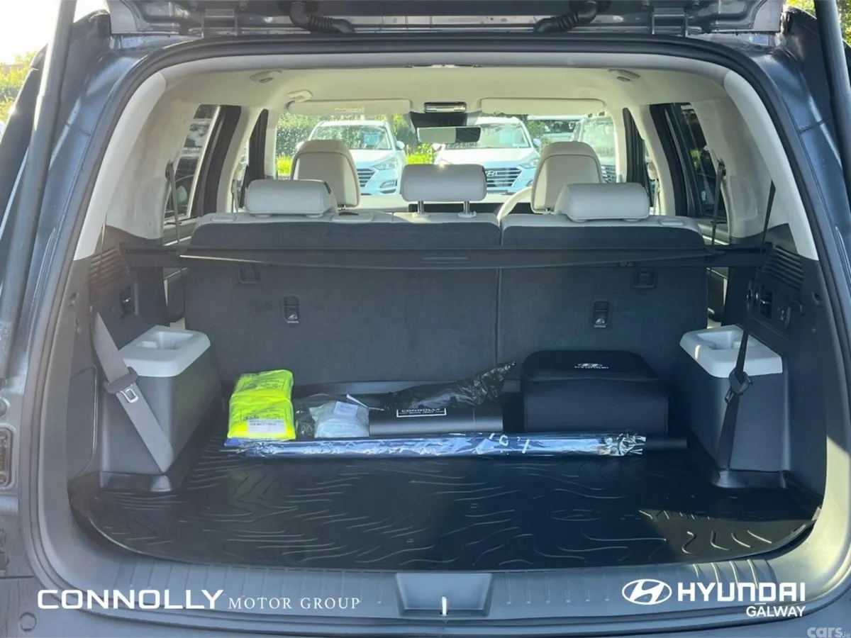 Hyundai Santa Fe SUV, Petrol Plug-in Hybrid, 2026, Blue