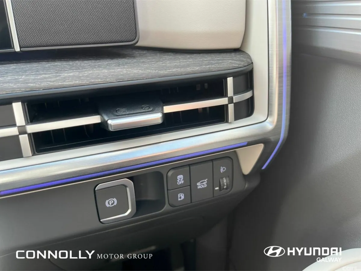 Hyundai Santa Fe SUV, Petrol Plug-in Hybrid, 2026, Blue