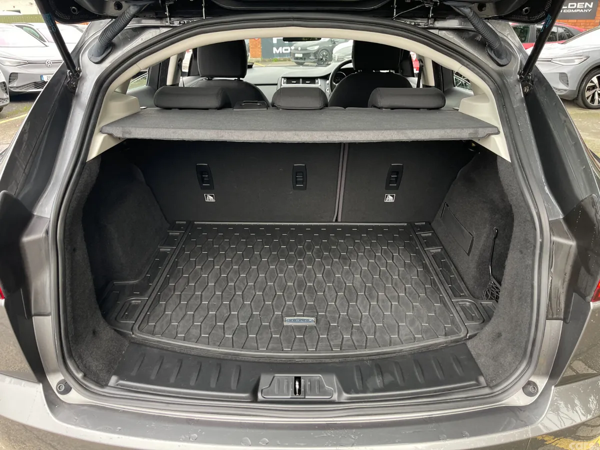 Jaguar E-Pace SUV, Diesel, 2019, Grey