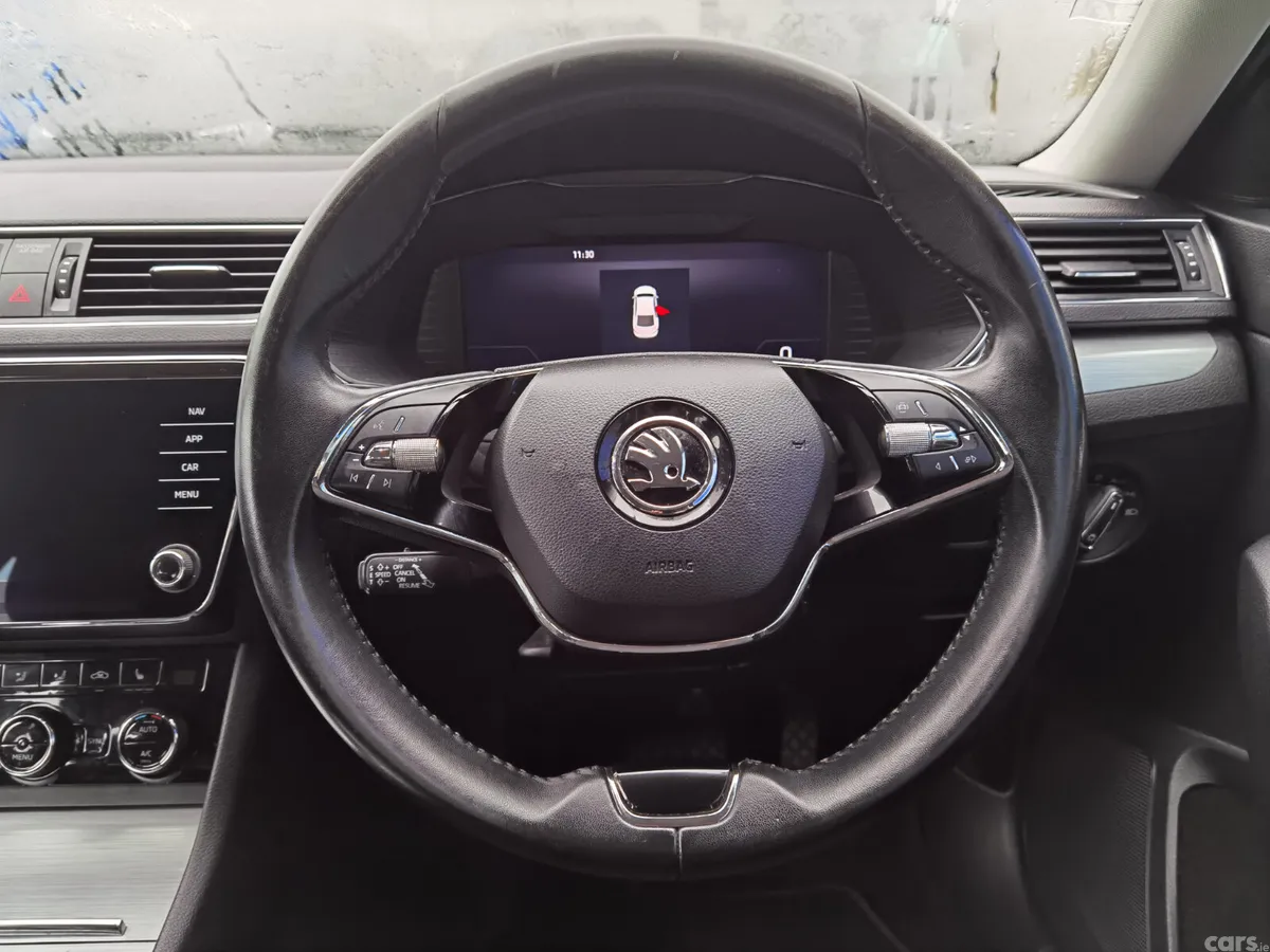 Skoda Superb Saloon, Diesel, 2023, Grey