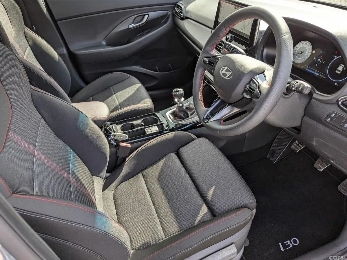 Hyundai i30 Hatchback, Petrol, 2027, Grey