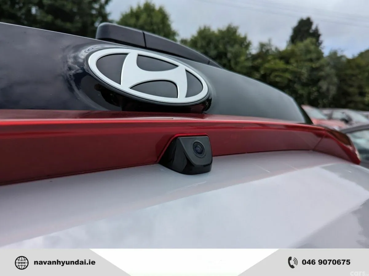 Hyundai i20 Hatchback, Petrol, 2027, Grey