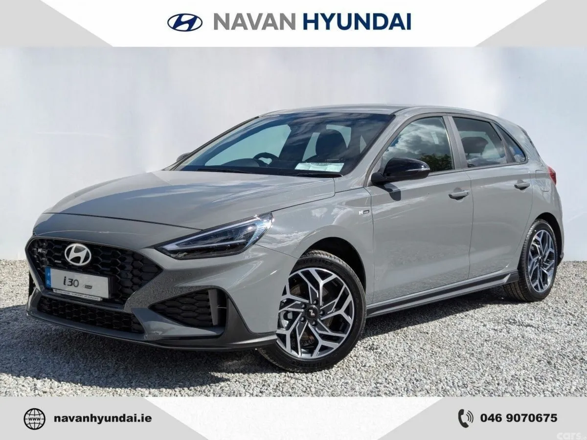 Hyundai i30 Hatchback, Petrol, 2027, Grey