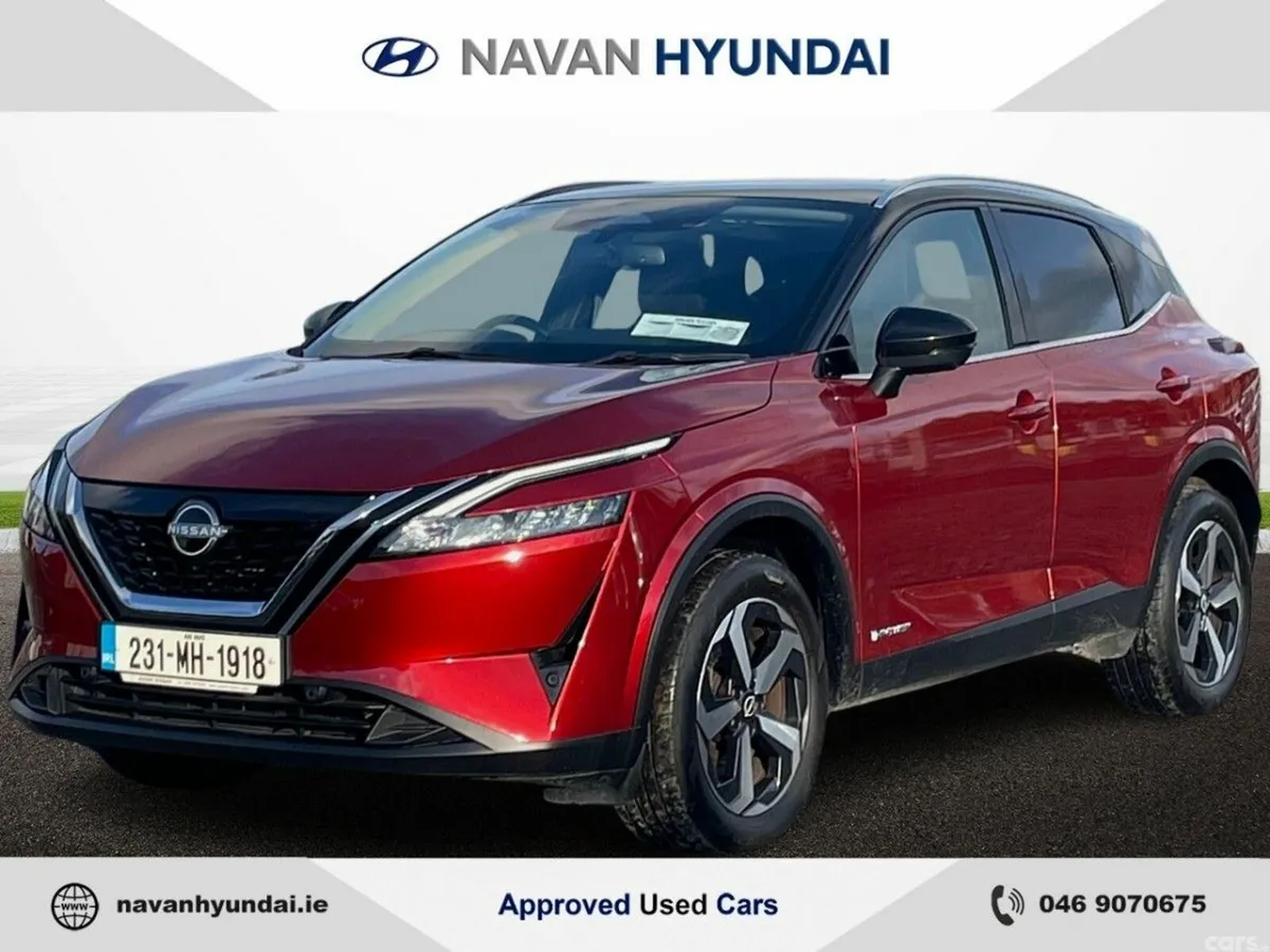 Nissan Qashqai MPV, Petrol Hybrid, 2023, Red
