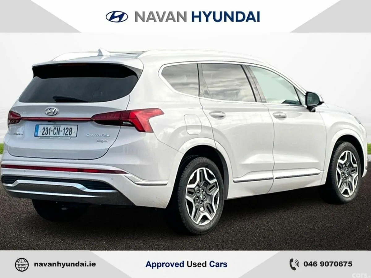 Hyundai Santa Fe SUV, Petrol Plug-in Hybrid, 2023, White