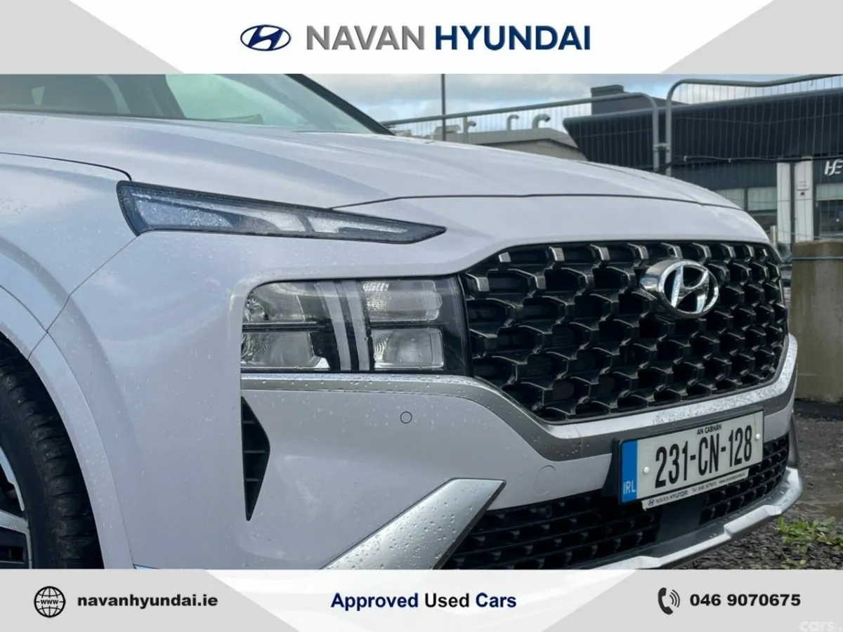 Hyundai Santa Fe SUV, Petrol Plug-in Hybrid, 2023, White