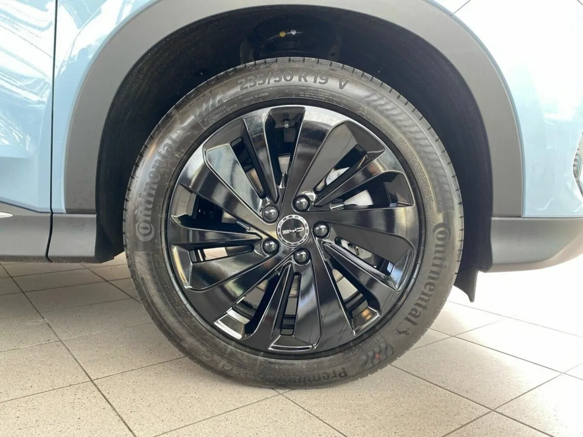 BYD SEAL U SUV, Petrol Plug-in Hybrid, 2027, Blue
