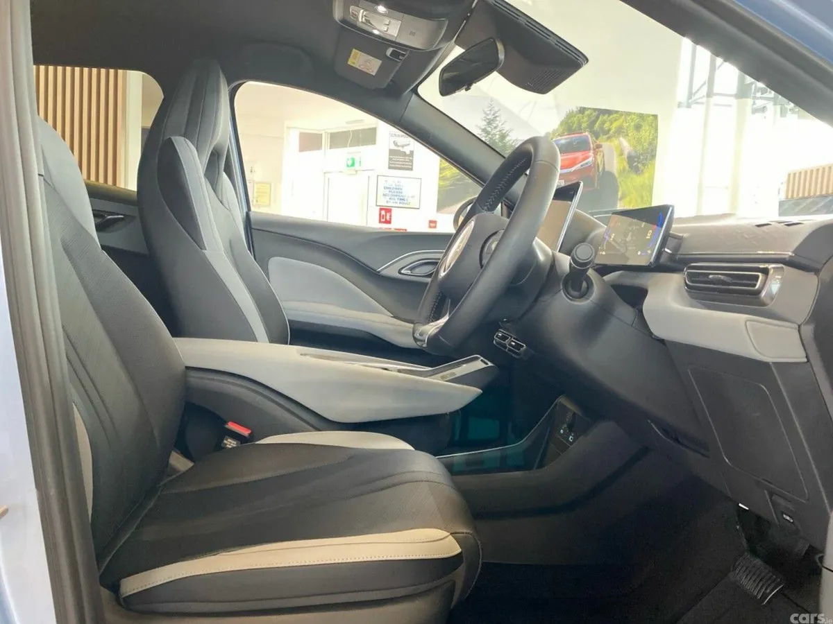 BYD DOLPHIN SURF Hatchback, Electric, 2027, Blue