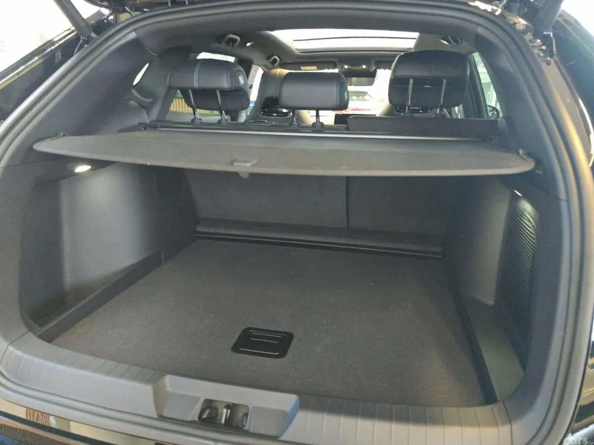 BYD SEAL U SUV, Petrol Plug-in Hybrid, 2027, Black