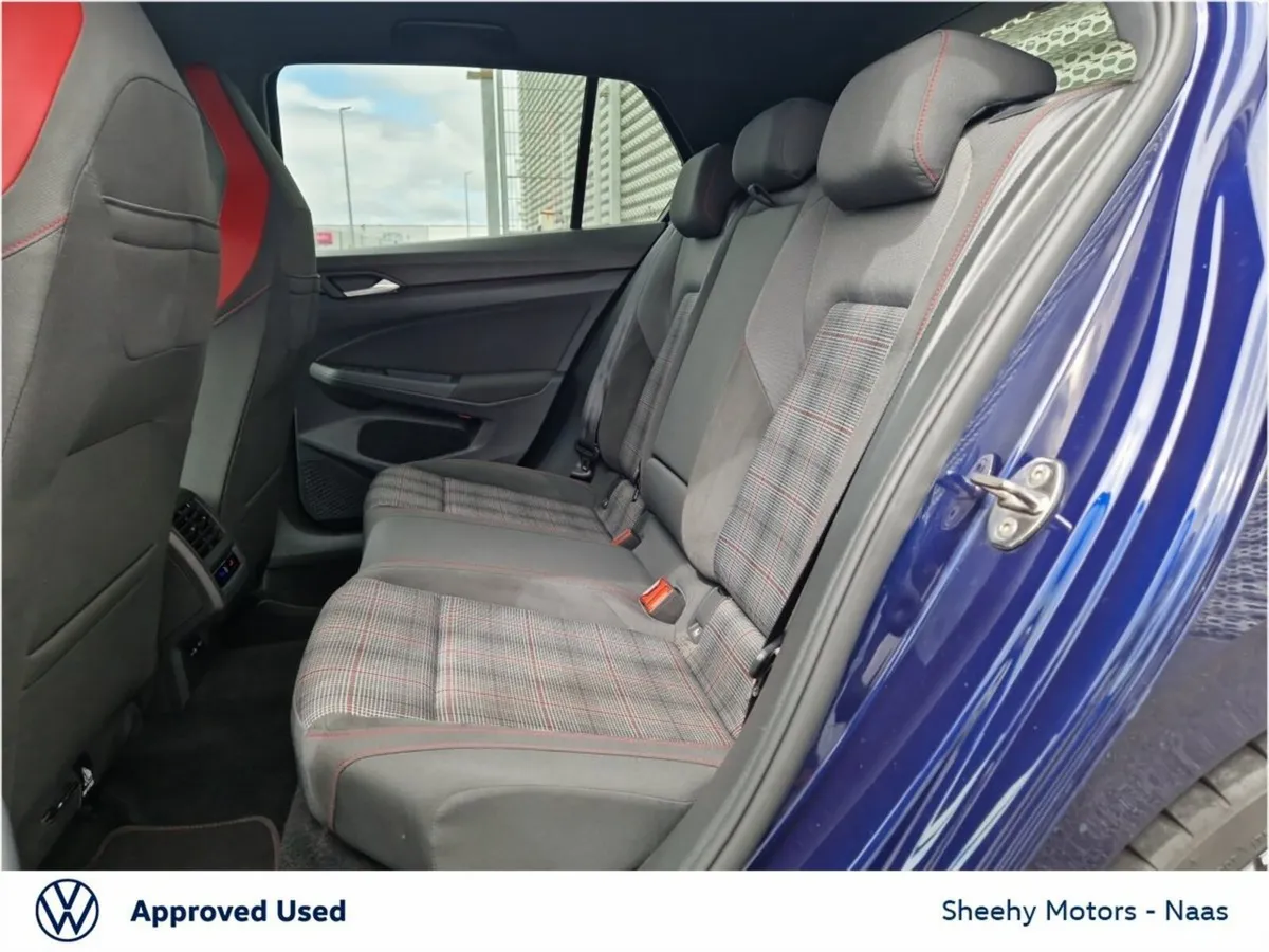 Volkswagen Golf Hatchback, Petrol, 2023, Blue