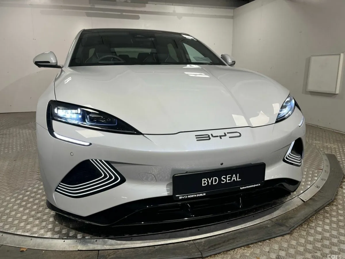BYD SEAL Saloon, Electric, 2026, Grey