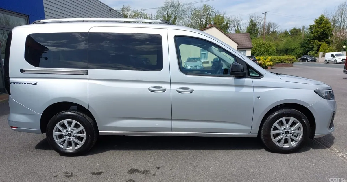 Ford Tourneo Custom MPV, Diesel, 2026, Silver