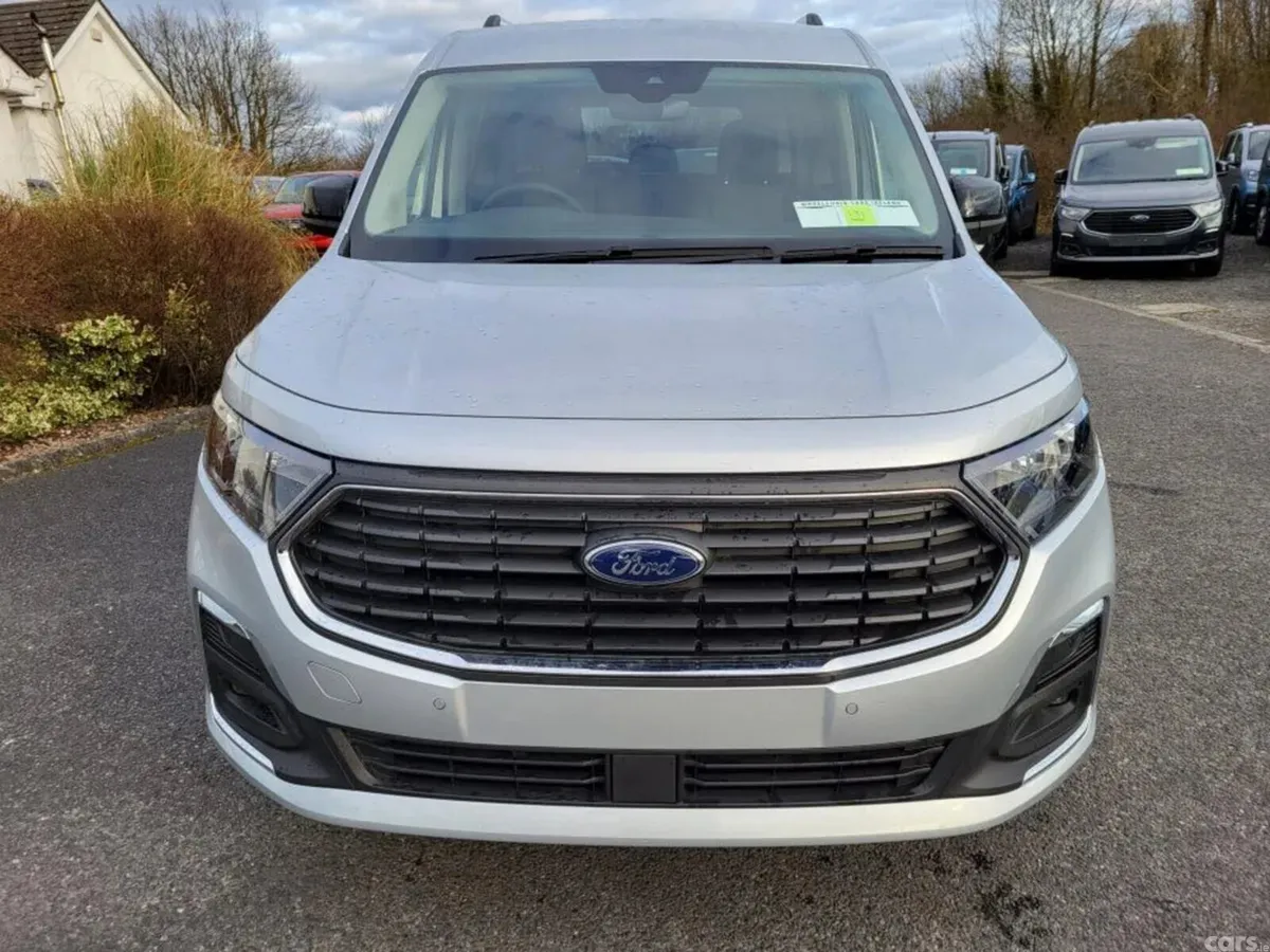 Ford Tourneo Connect MPV, Diesel, 2026, Silver