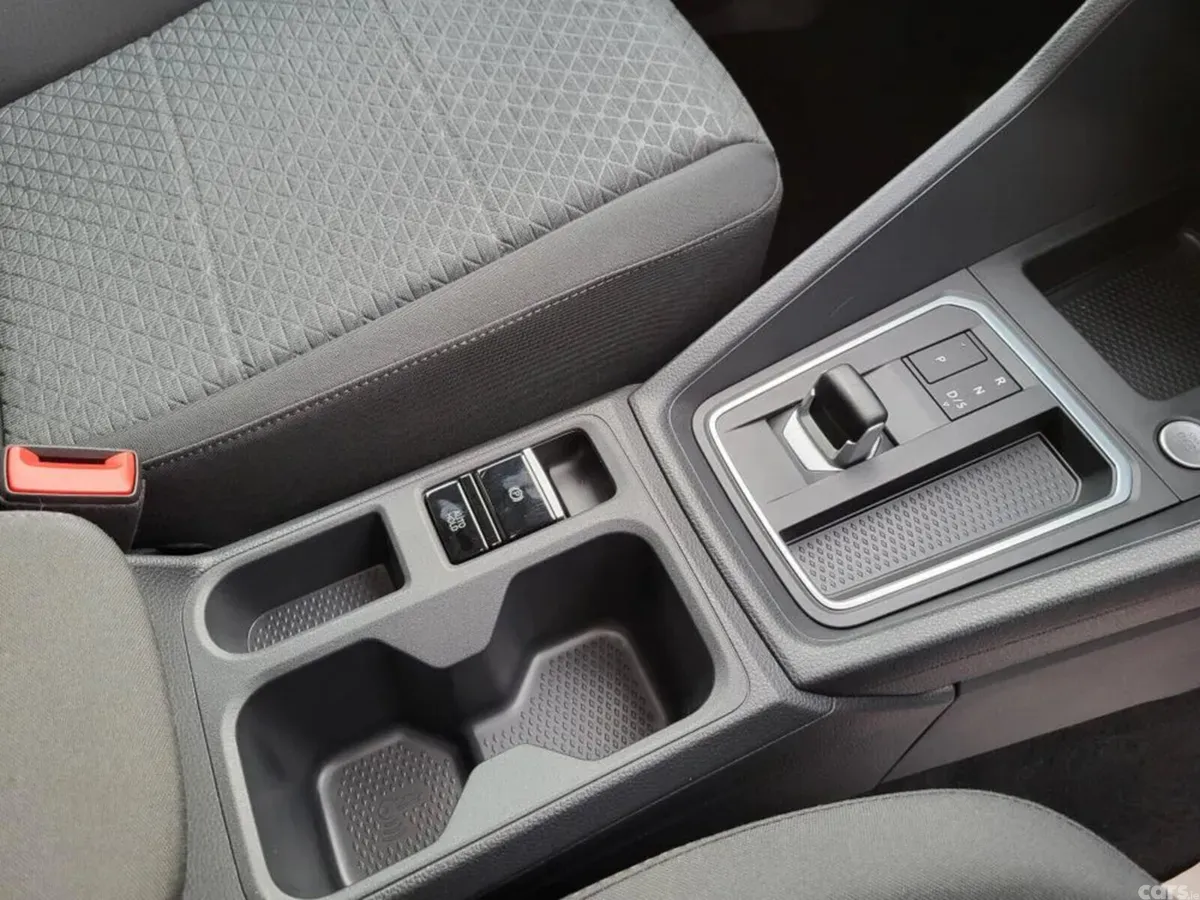 Ford Tourneo Connect MPV, Diesel, 2026, Silver