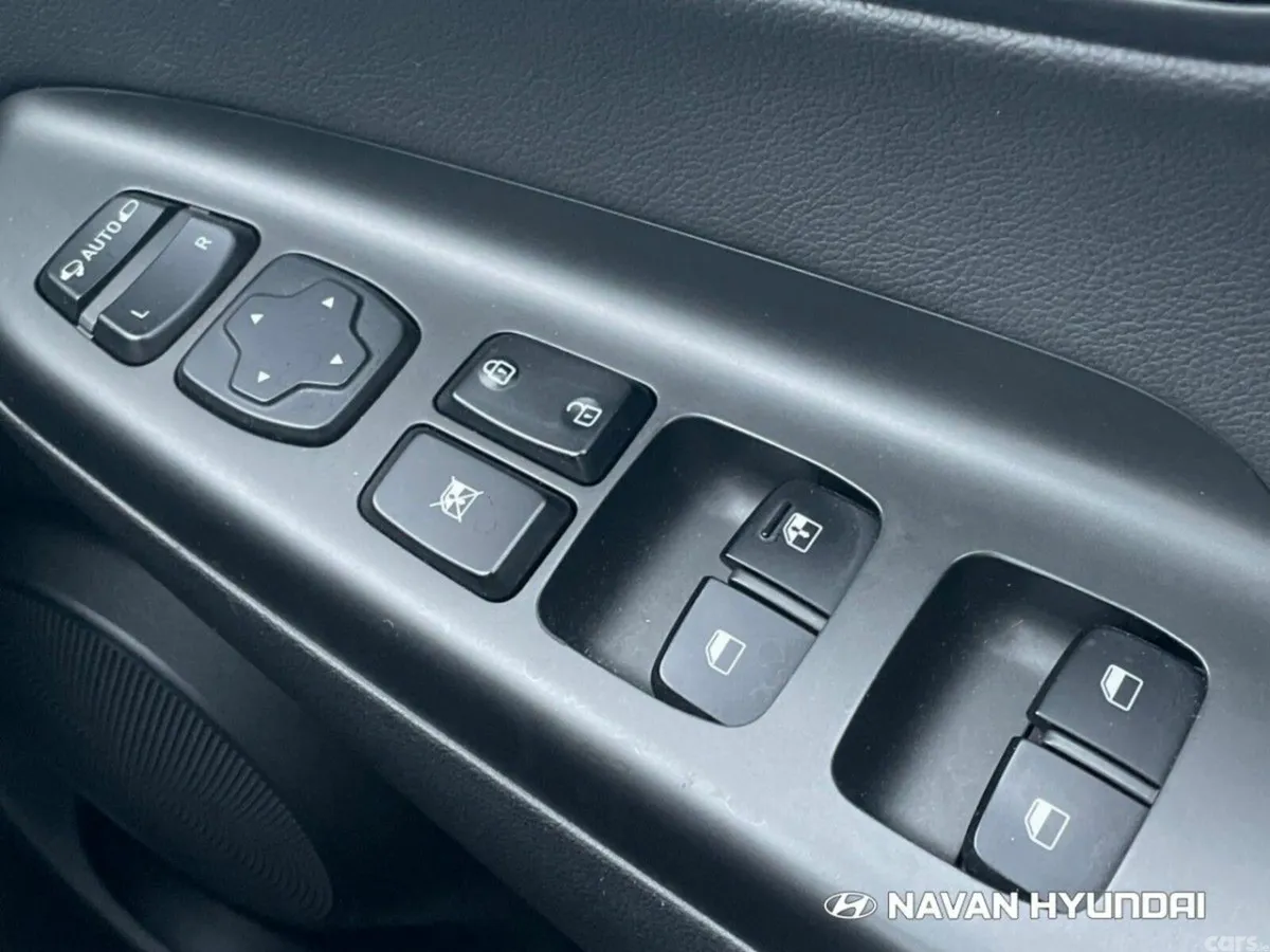 Hyundai KONA MPV, Petrol, 2020, Black