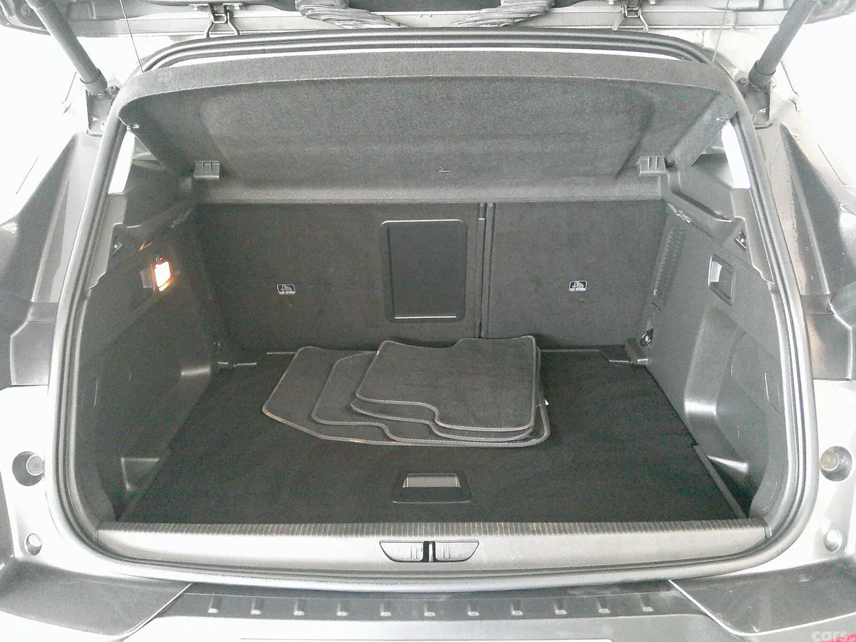 Opel Grandland X SUV, Diesel, 2018, Grey