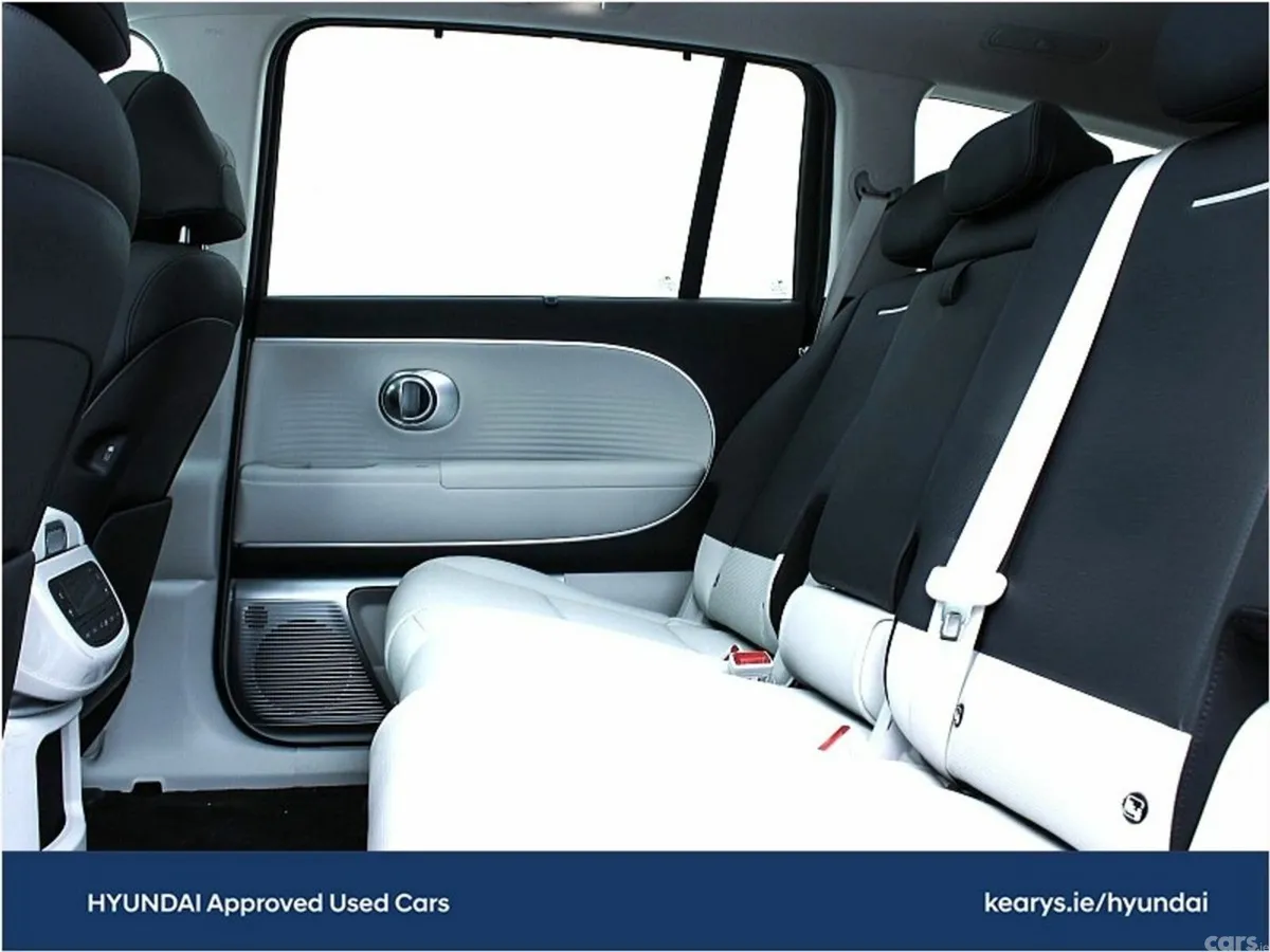 Hyundai IONIQ 9 SUV, Electric, 2027, Black