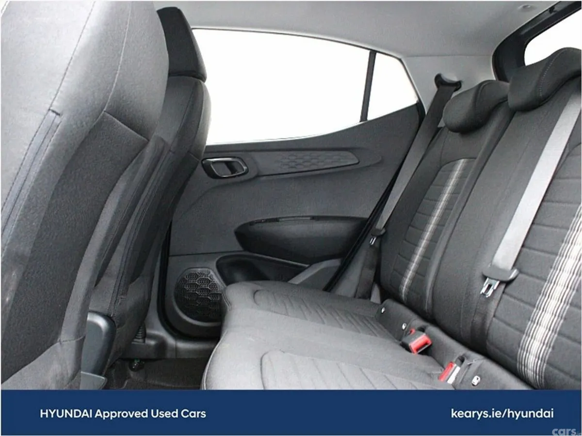 Hyundai i10 Hatchback, Petrol, 2025, Grey