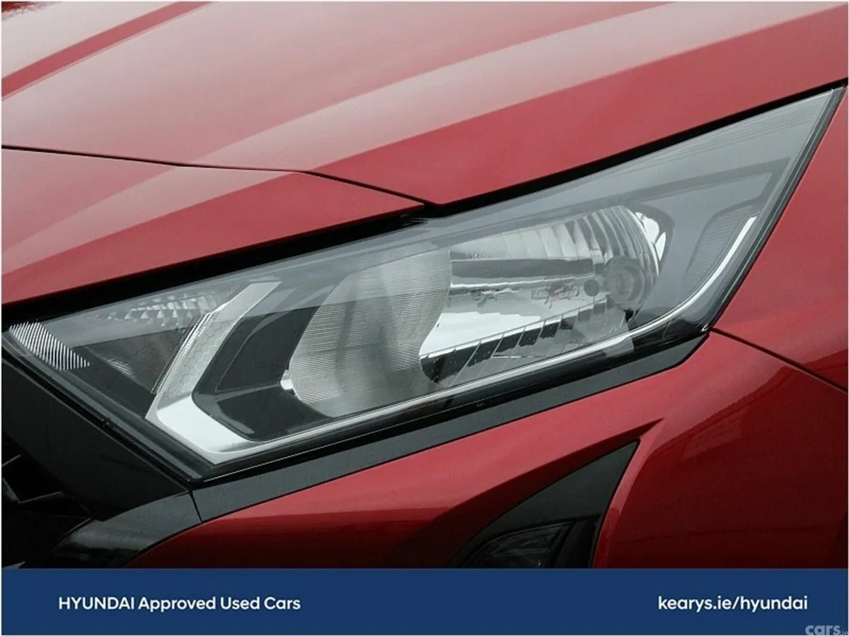 Hyundai i20 Hatchback, Petrol, 2027, Red