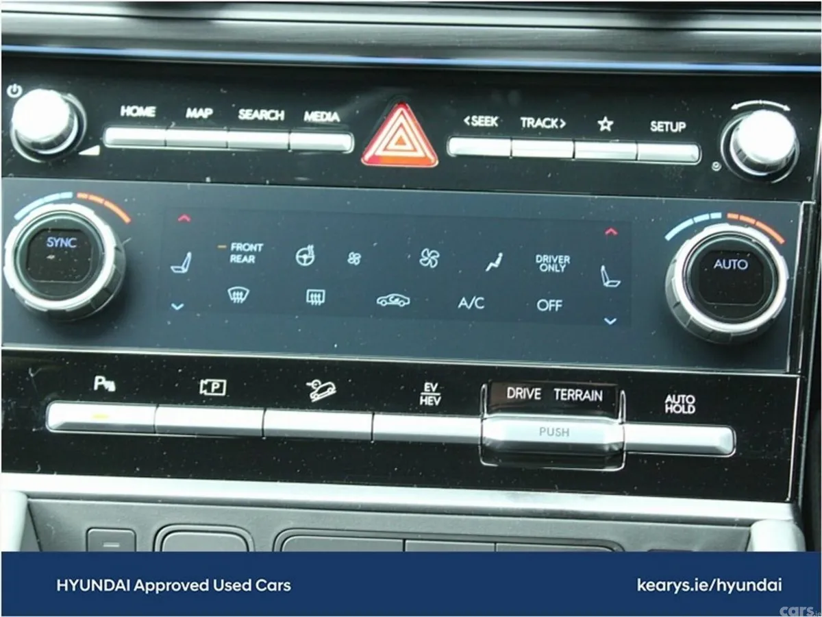 Hyundai Santa Fe SUV, Petrol Plug-in Hybrid, 2027, Silver