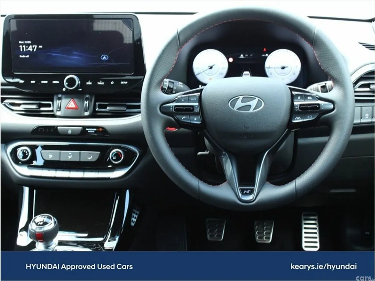 Hyundai i30 Hatchback, Petrol, 2027, Green