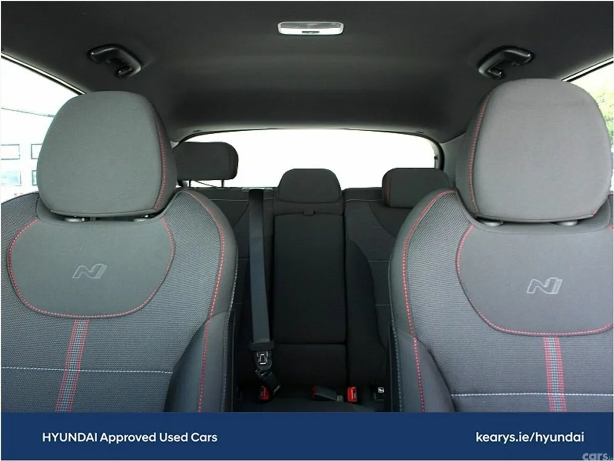Hyundai i30 Hatchback, Petrol, 2027, Green