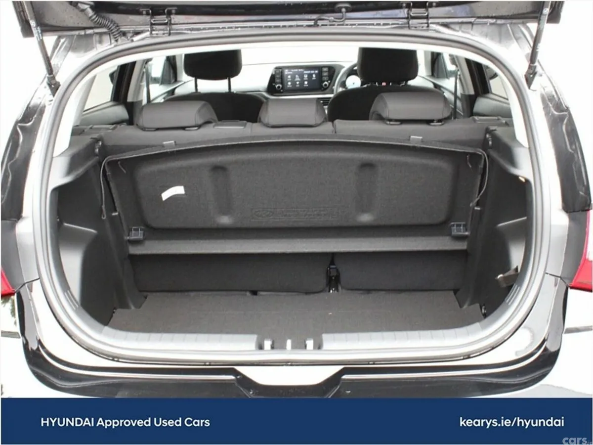 Hyundai i20 MPV, Petrol, 2027, Black