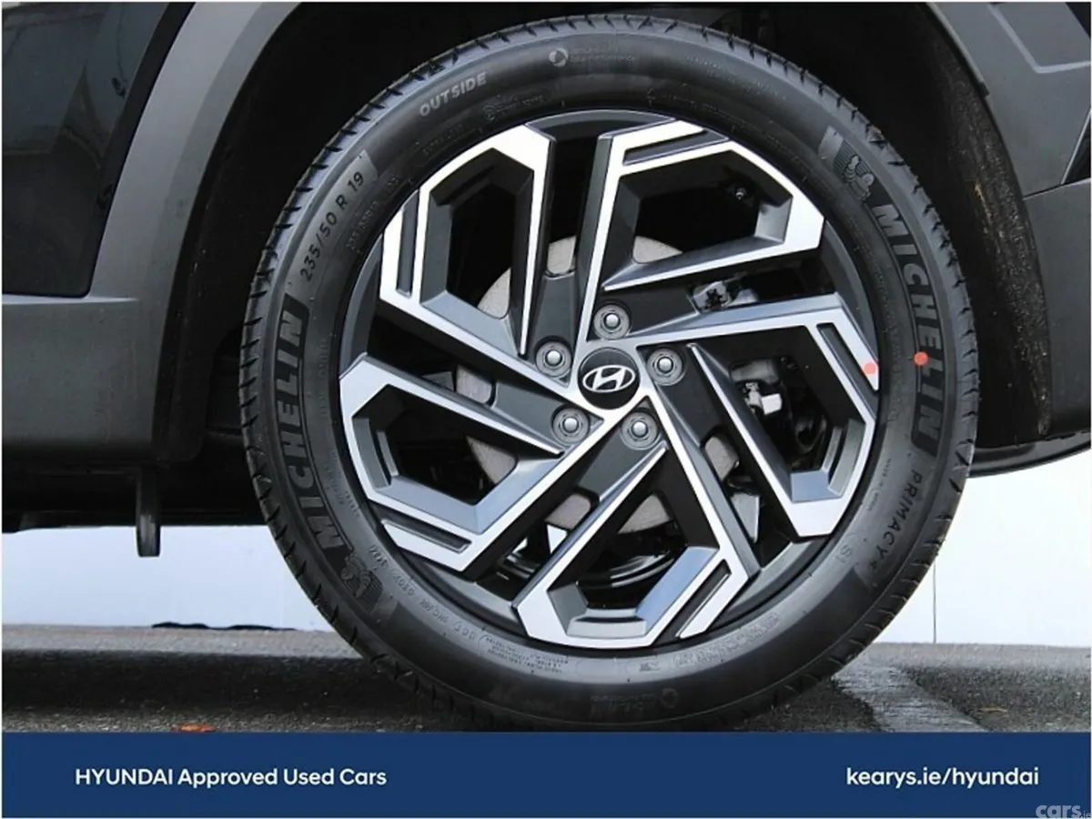 Hyundai Tucson SUV, Petrol Plug-in Hybrid, 2027, Black