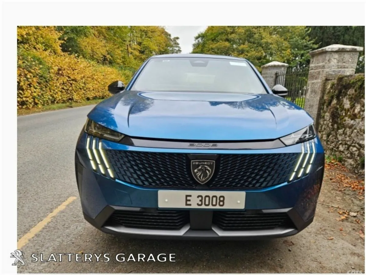 Peugeot 3008 SUV, Electric, 2026, Blue