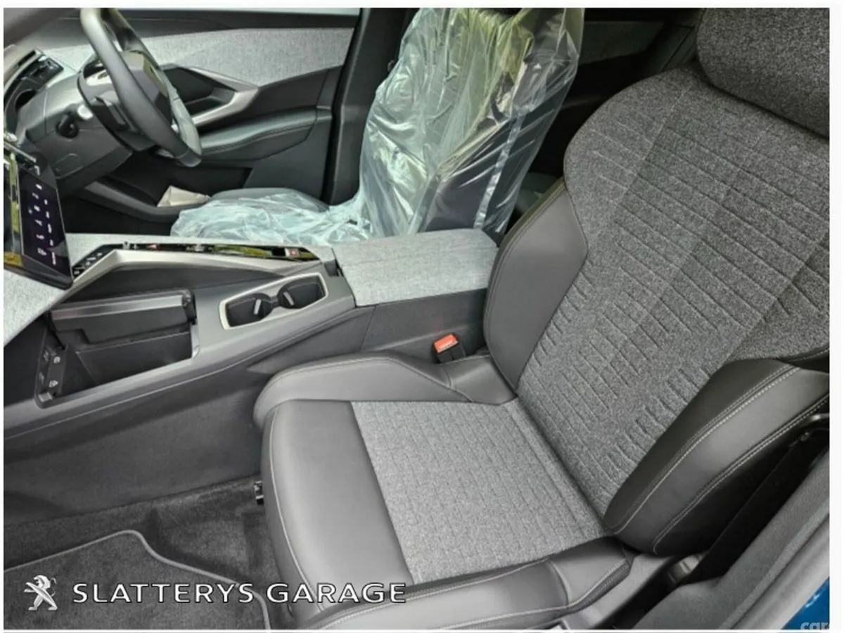 Peugeot 3008 SUV, Electric, 2026, Blue