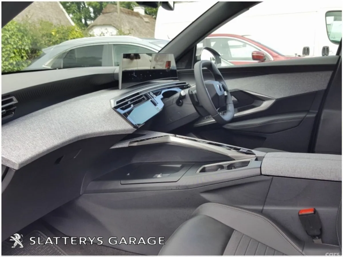 Peugeot 3008 SUV, Petrol Hybrid, 2026, Grey