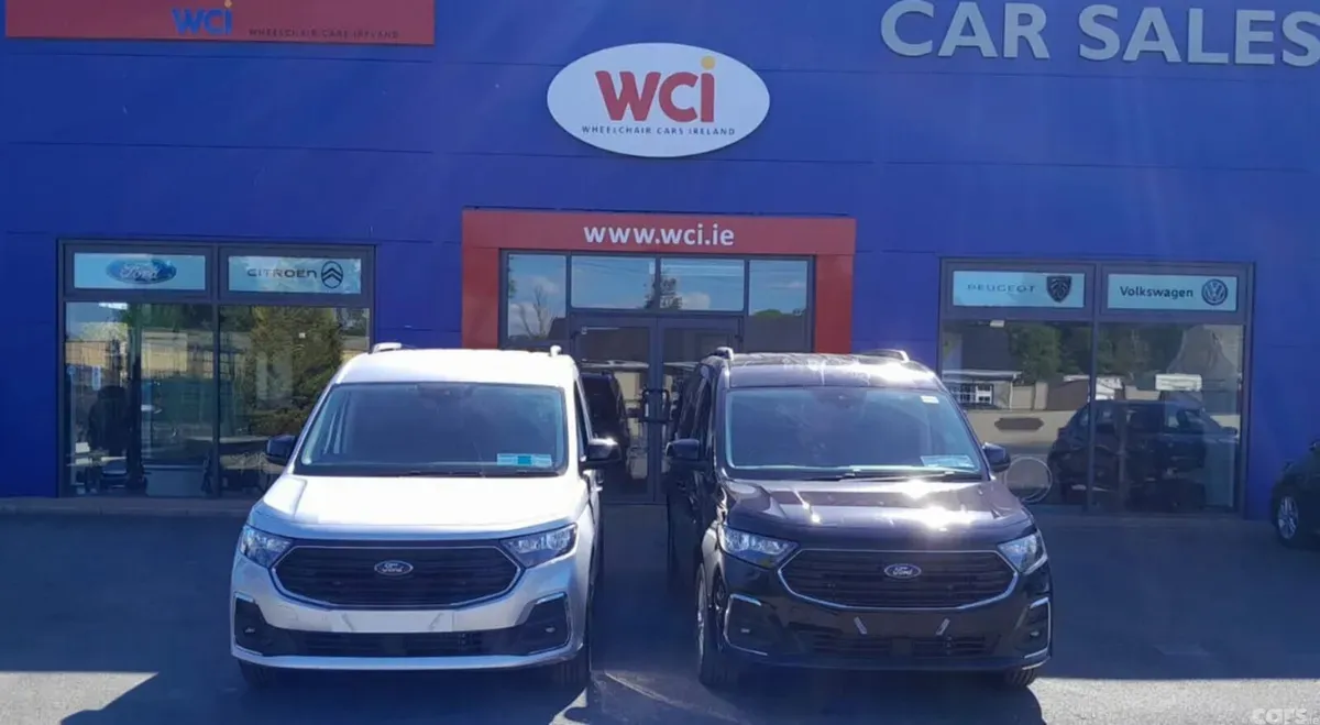 Ford Tourneo Connect MPV, Diesel, 2026, White
