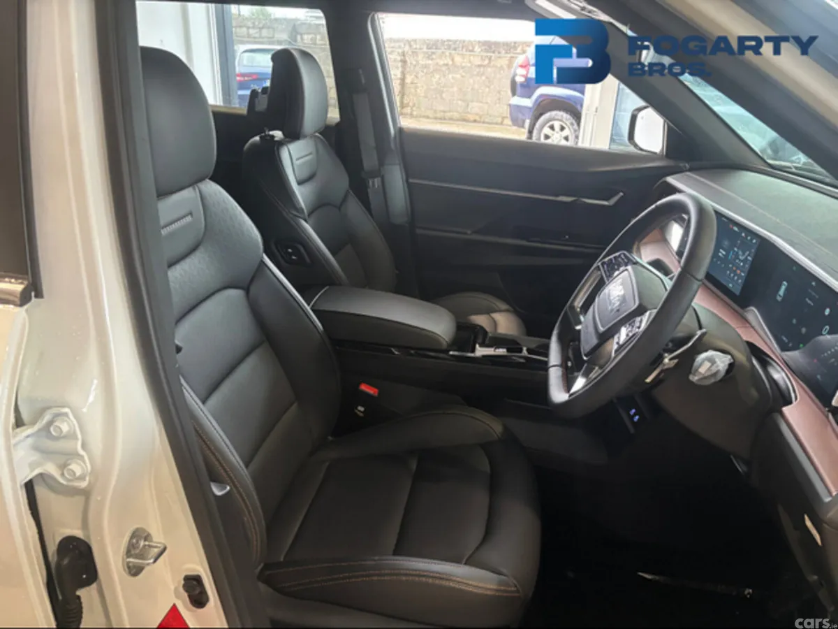 KGM Torres SUV, Petrol Hybrid, 2026, White