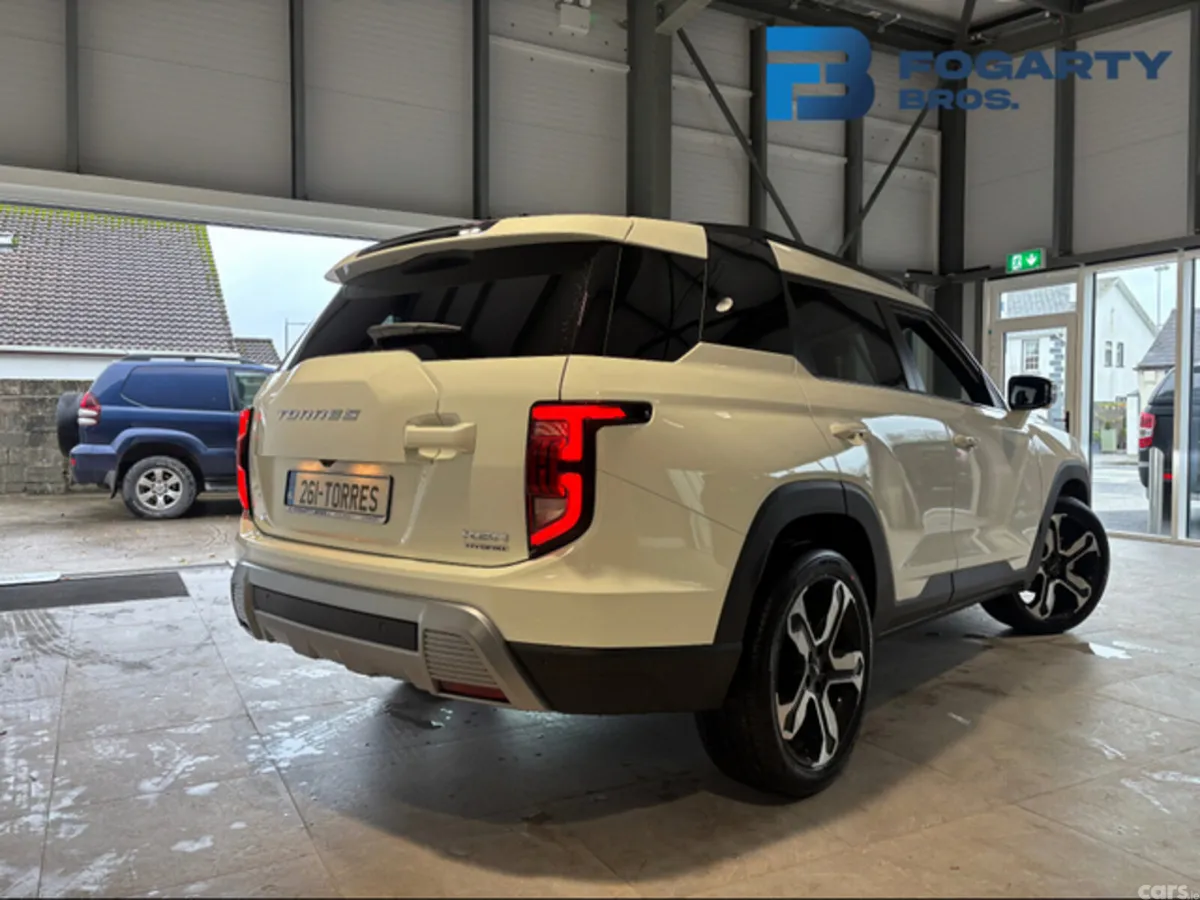 KGM Torres SUV, Petrol Hybrid, 2026, White