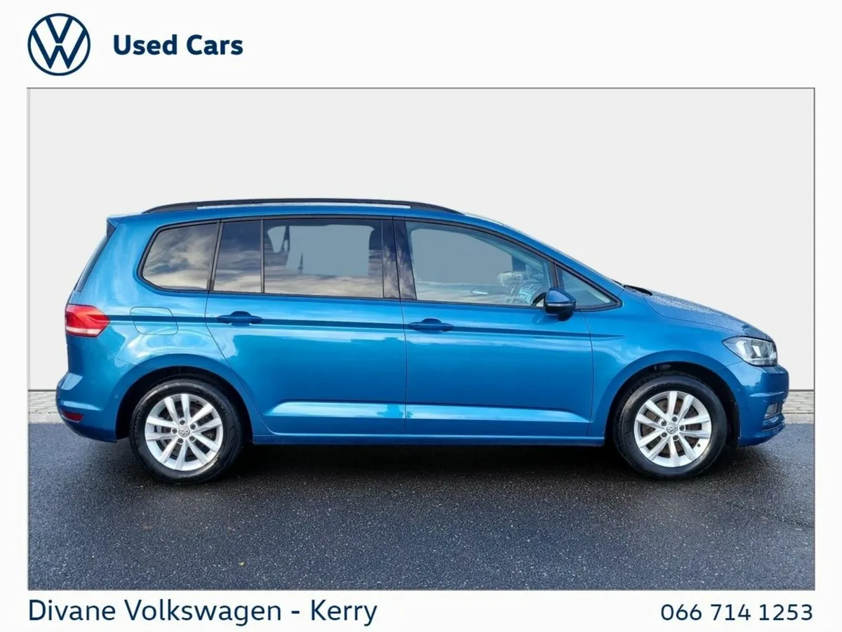 Volkswagen Touran MPV, Diesel, 2016, Blue