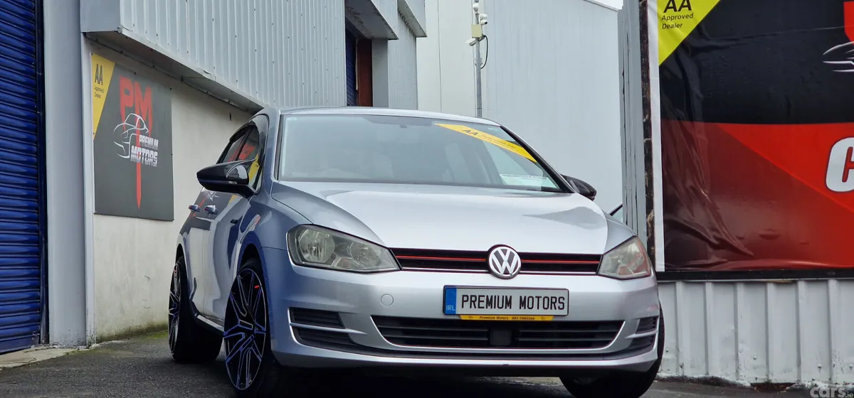 Volkswagen Golf Hatchback, Petrol, 2014, Silver