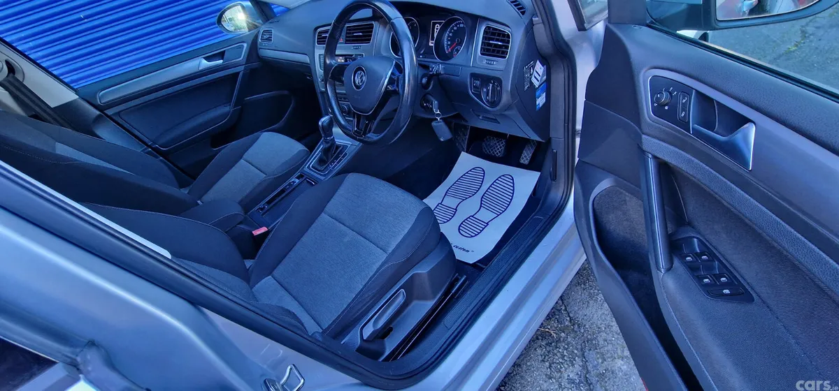 Volkswagen Golf Hatchback, Petrol, 2014, Silver